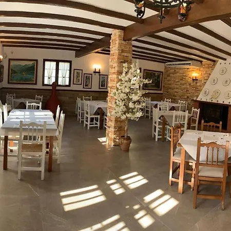 Mirasierra Hotell 2*