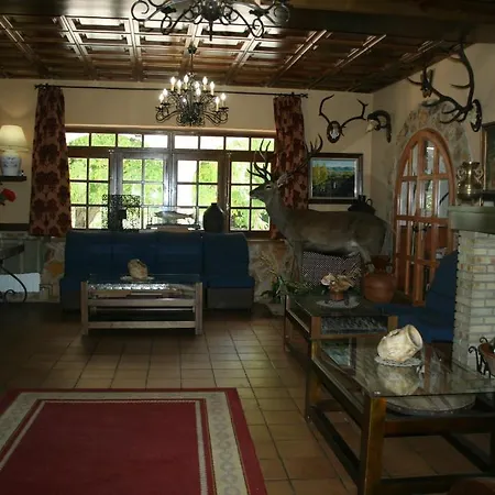Mirasierra Hotell